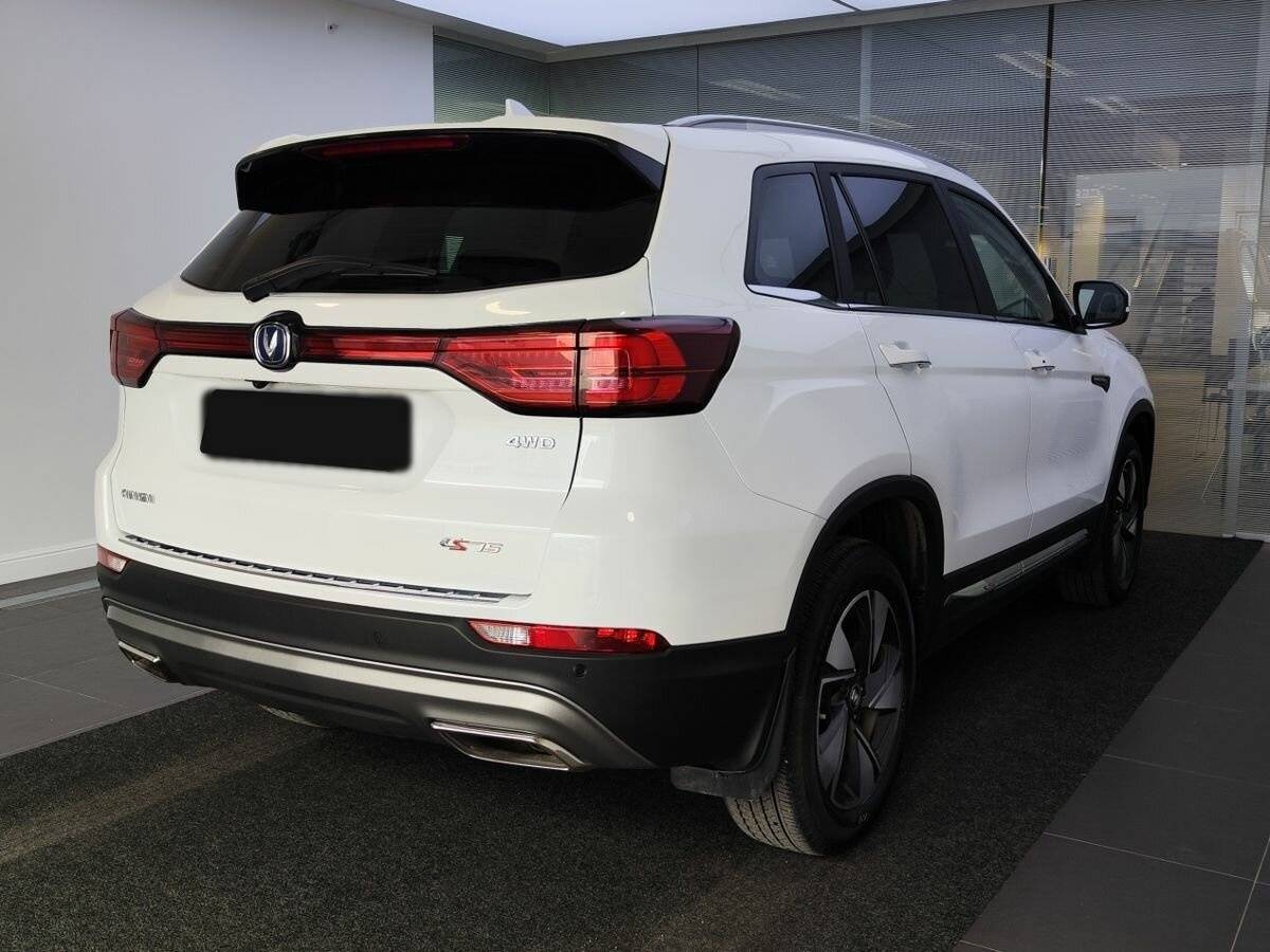 Changan CS75 2021 года с пробегом. Фото: #4