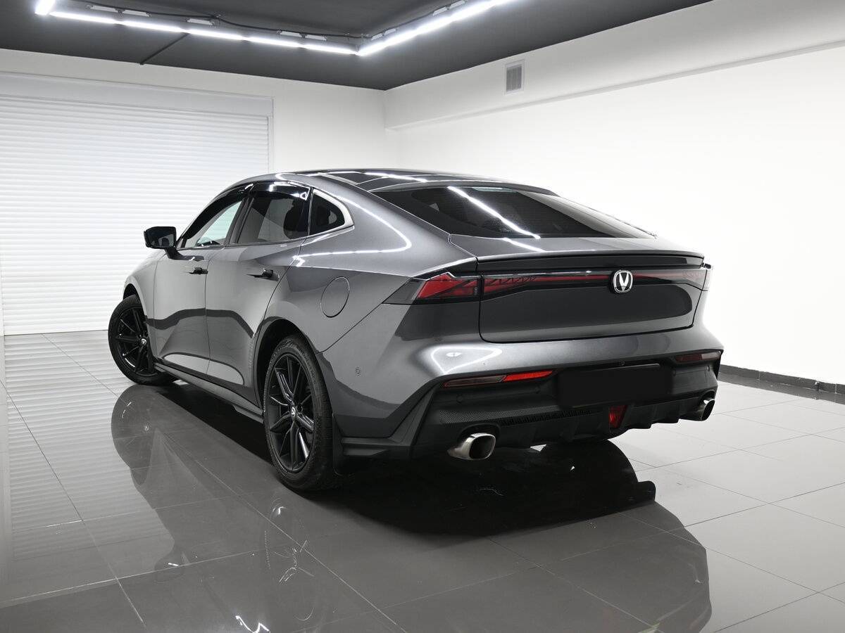 Changan UNI-V 2023 года с пробегом. Фото: #5