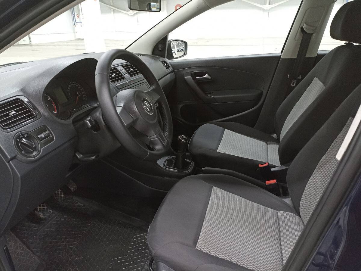 Volkswagen Polo 2015 года с пробегом. Фото: #15