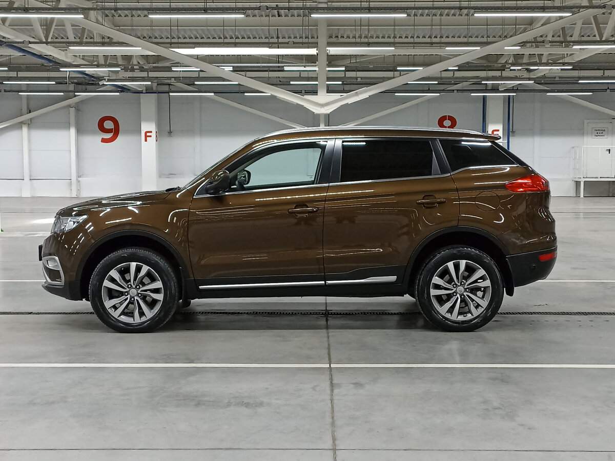 Geely Atlas 2020 года с пробегом. Фото: #7