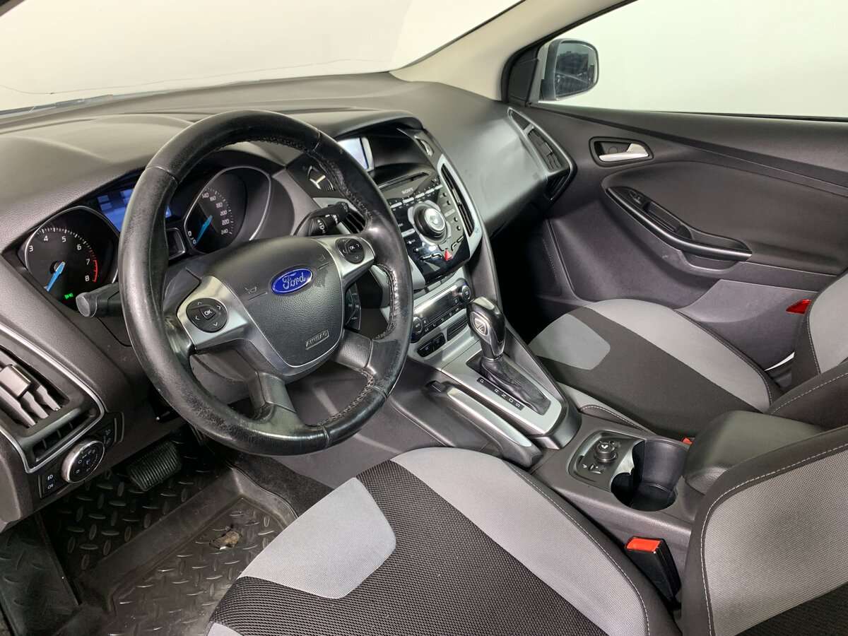 Ford Focus 2012 года с пробегом. Фото: #10