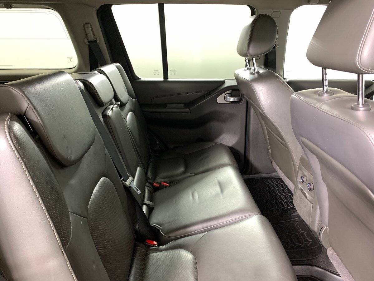 Nissan Pathfinder 2012 года с пробегом. Фото: #16