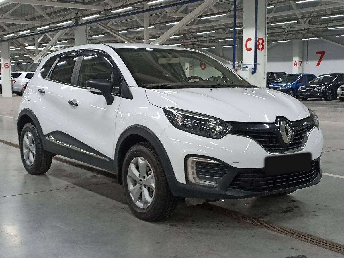 Renault Kaptur 2018 года с пробегом. Фото: #2