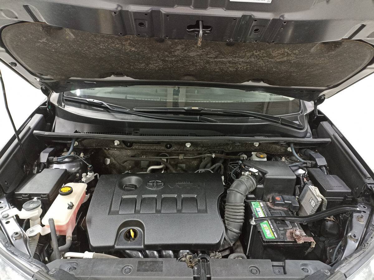 Toyota RAV4 2013 года с пробегом. Фото: #8