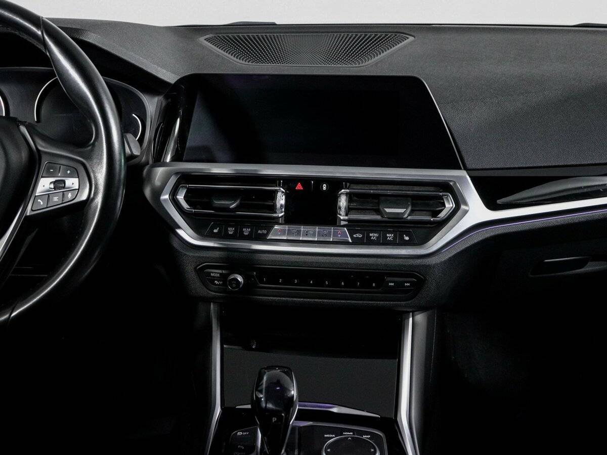 BMW 3 серии 2019 года с пробегом. Фото: #12