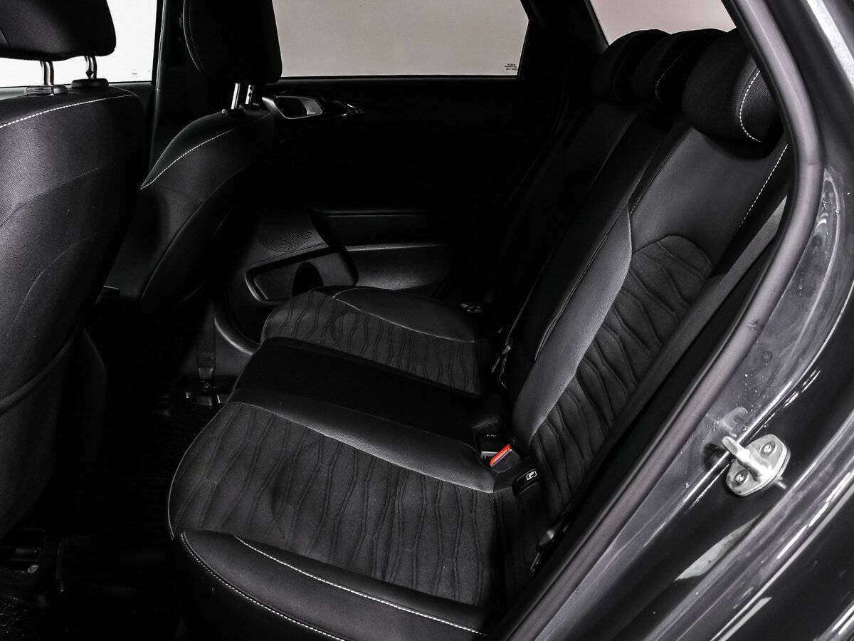 Kia Ceed 2021 года с пробегом. Фото: #12