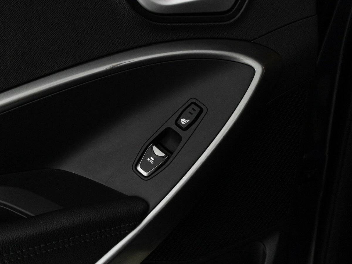 Hyundai Santa Fe 2016 года с пробегом. Фото: #17