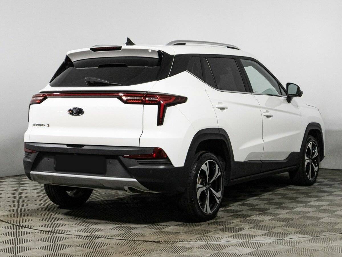 Москвич 3 2023 года с пробегом. Фото: #4