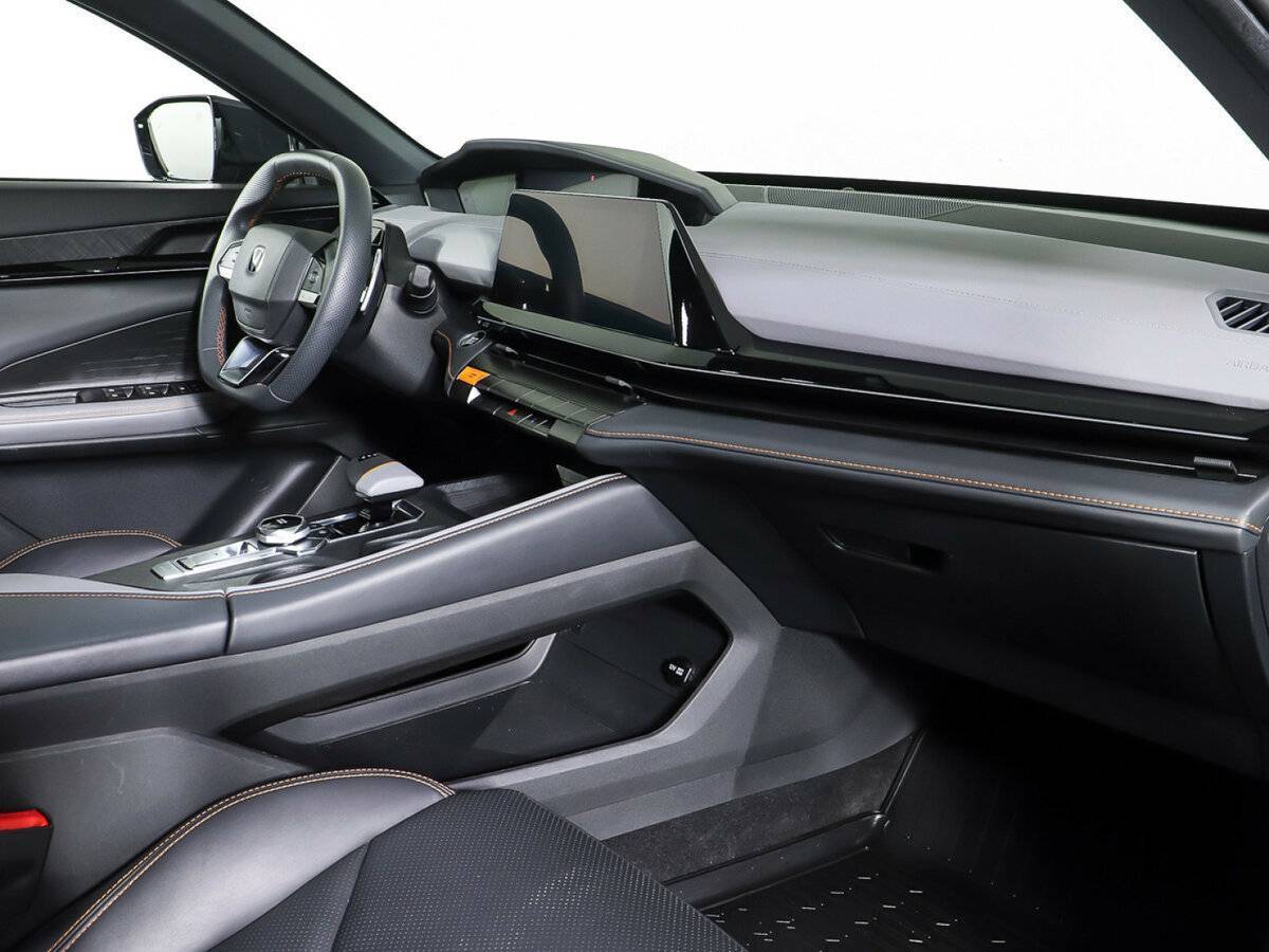 Changan UNI-V 2023 года с пробегом. Фото: #10