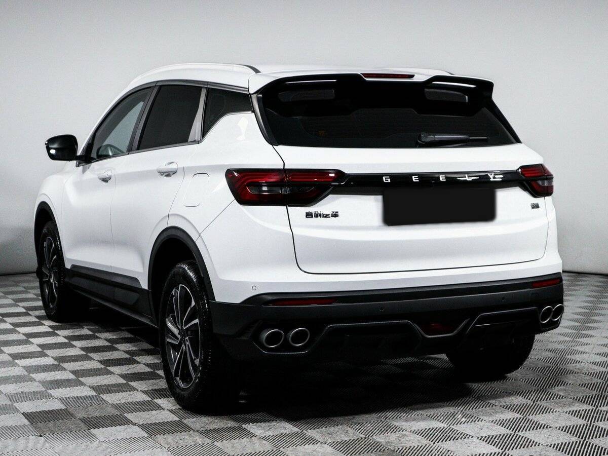 Geely Coolray 2023 года с пробегом. Фото: #6