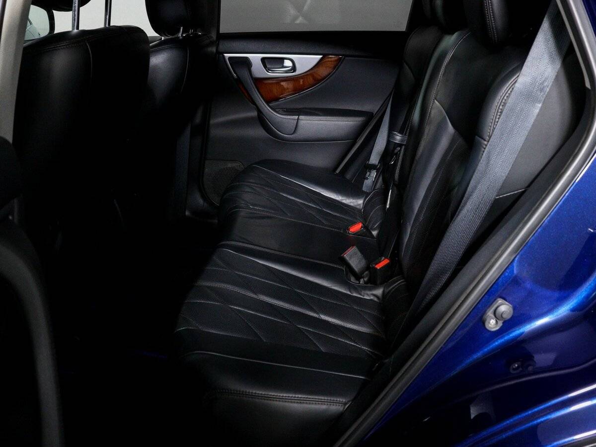 Infiniti FX 2012 года с пробегом. Фото: #9