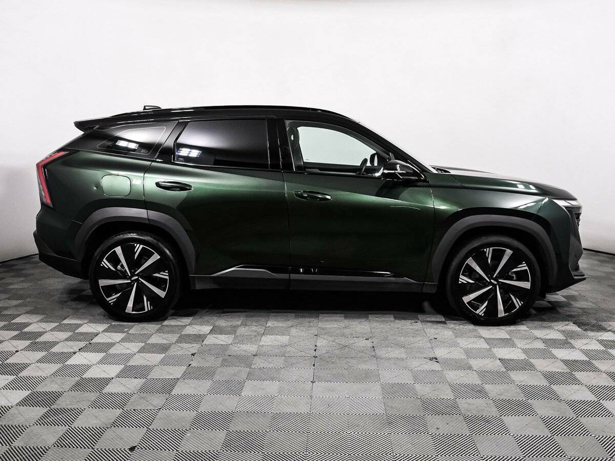 Geely Atlas 2023 года с пробегом. Фото: #3