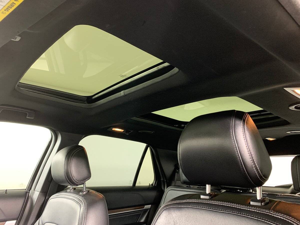 Ford Explorer 2016 года с пробегом. Фото: #17