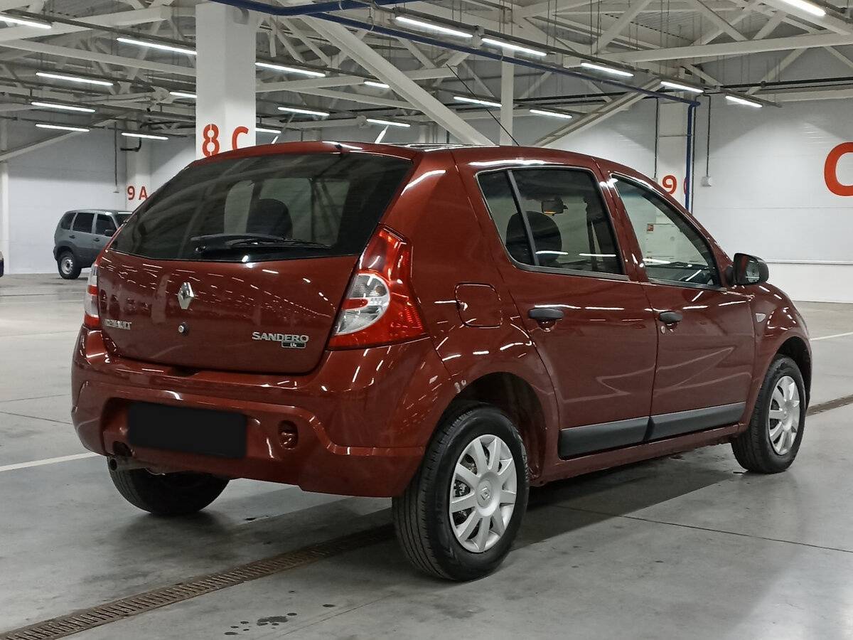 Renault Sandero 2013 года с пробегом. Фото: #4