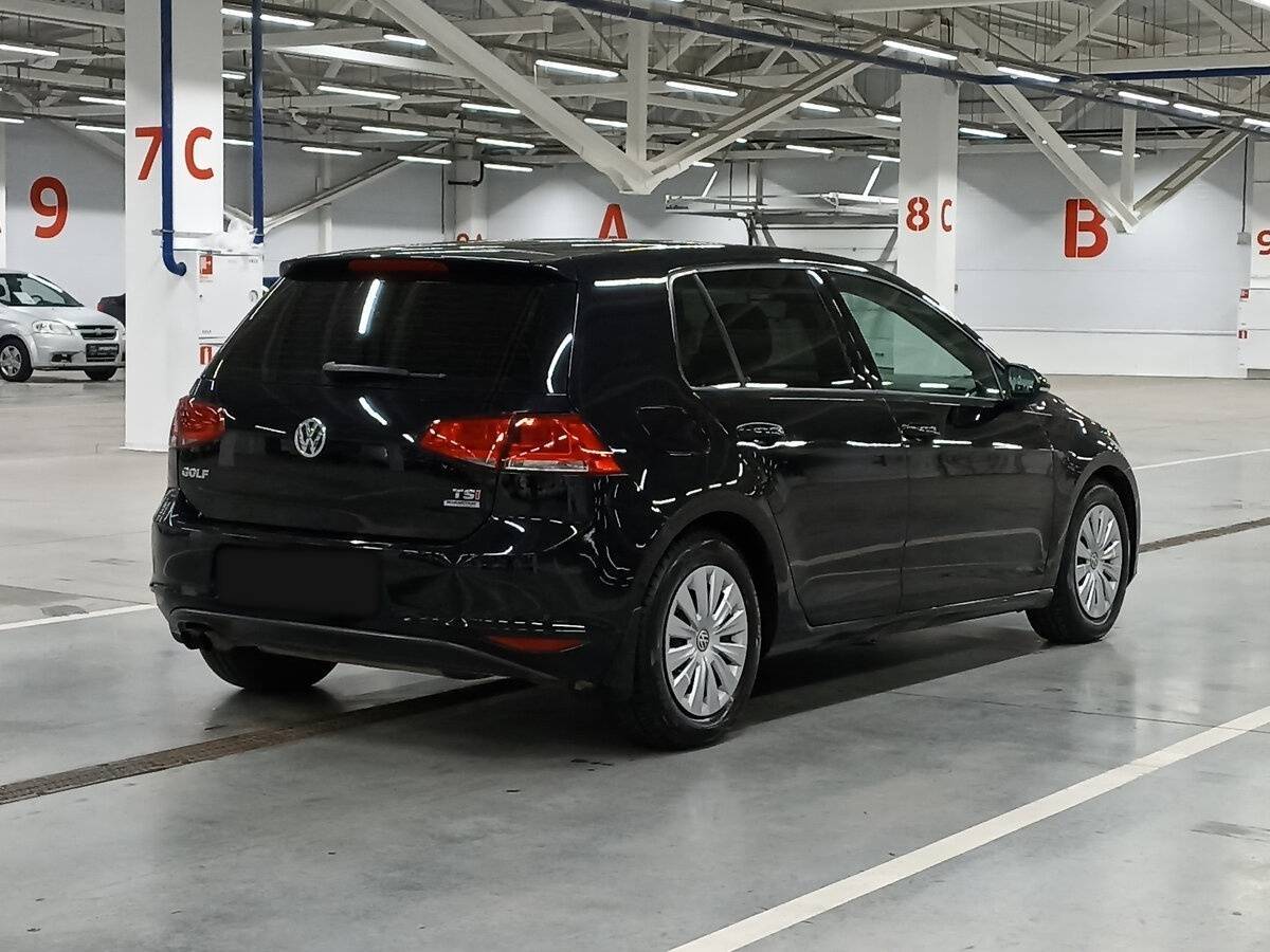 Volkswagen Golf 2013 года с пробегом. Фото: #4