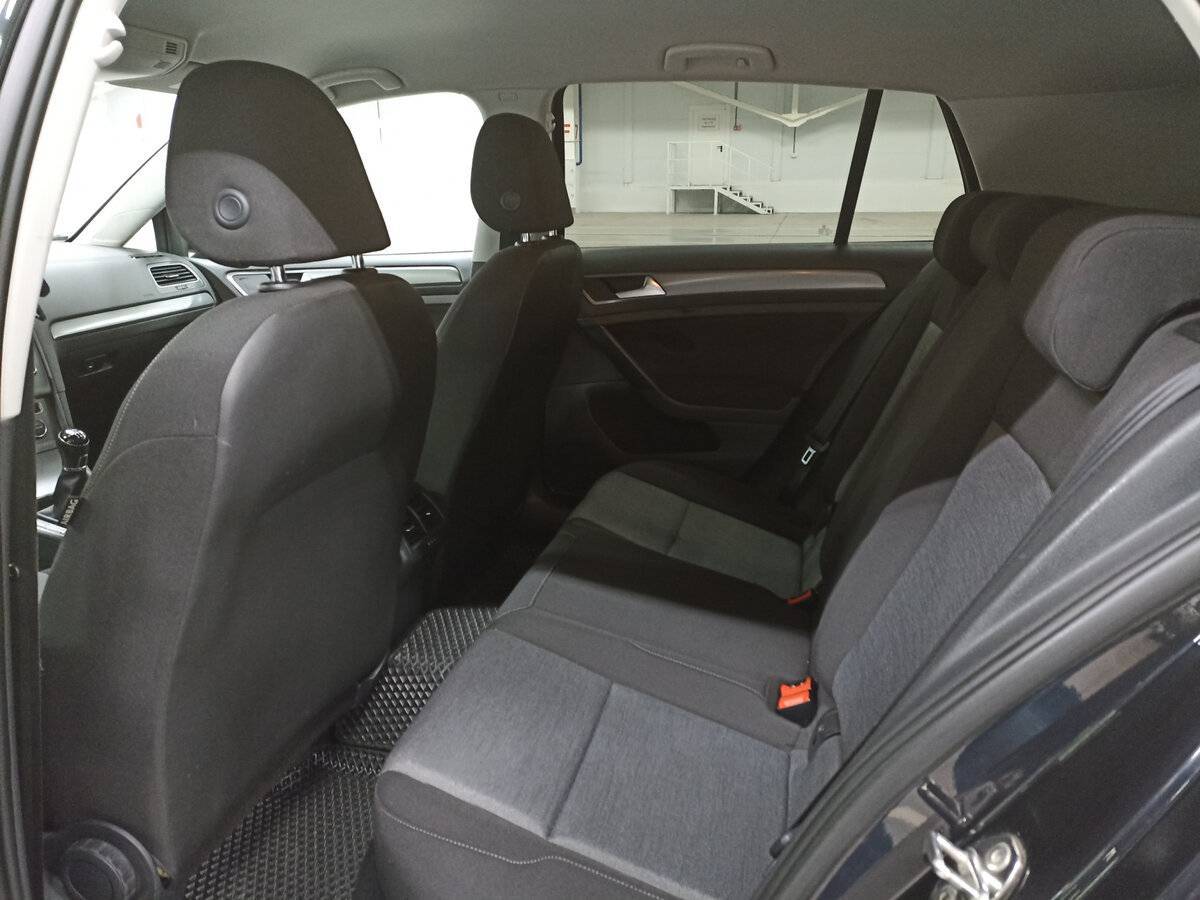 Volkswagen Golf 2013 года с пробегом. Фото: #11