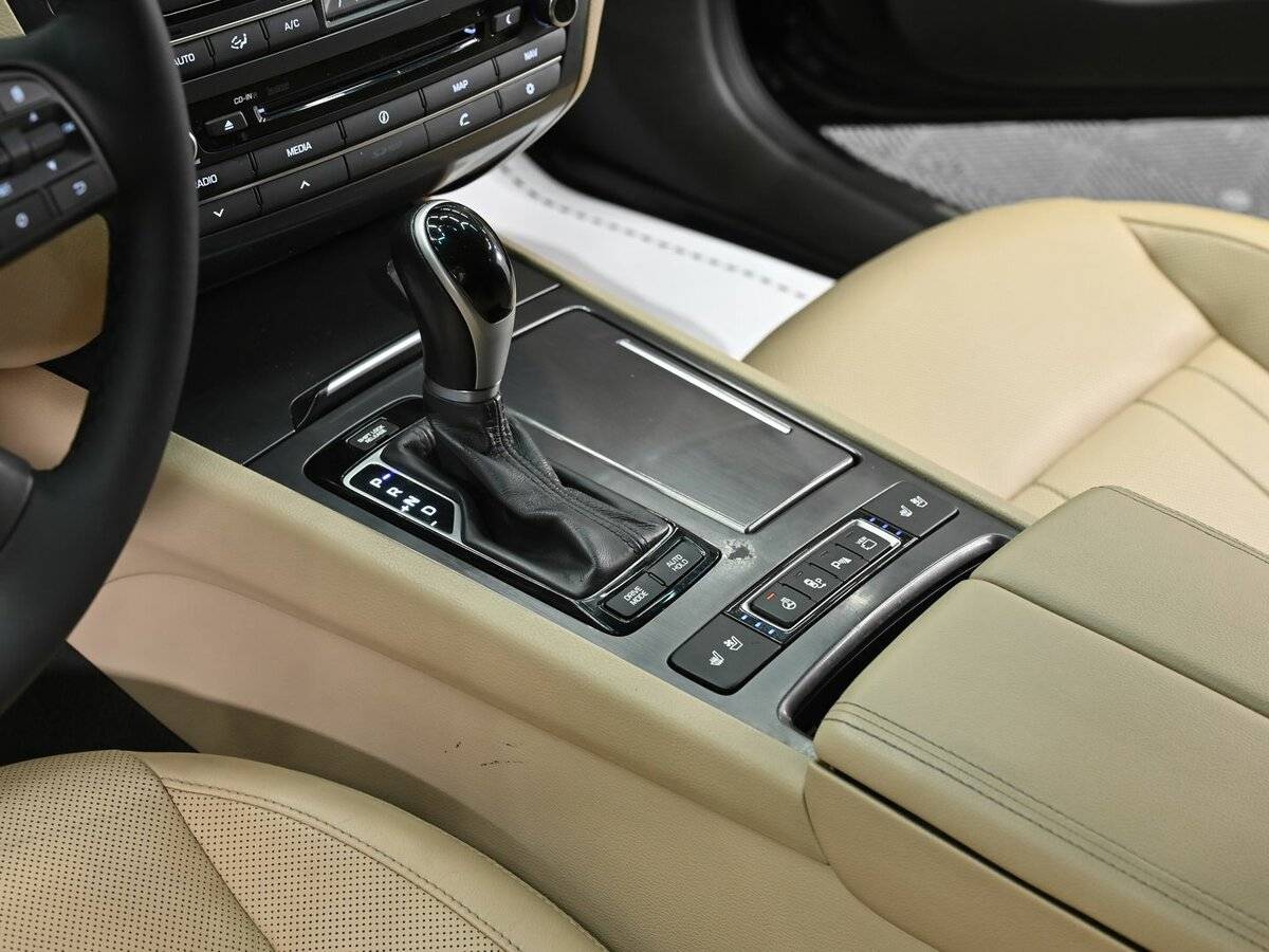 Hyundai Genesis 2016 года с пробегом. Фото: #11