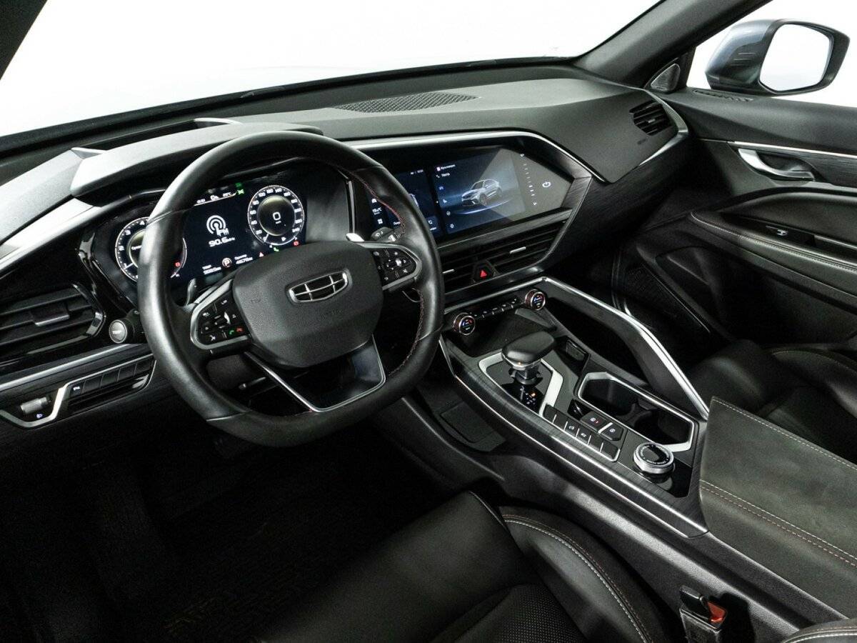 Geely Tugella 2023 года с пробегом. Фото: #10