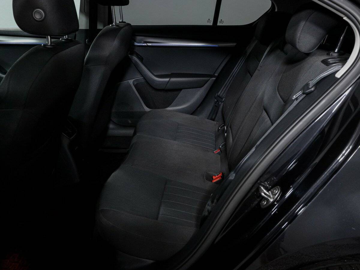 Б/У Шкода Октавия 2017 года. Фото: #7