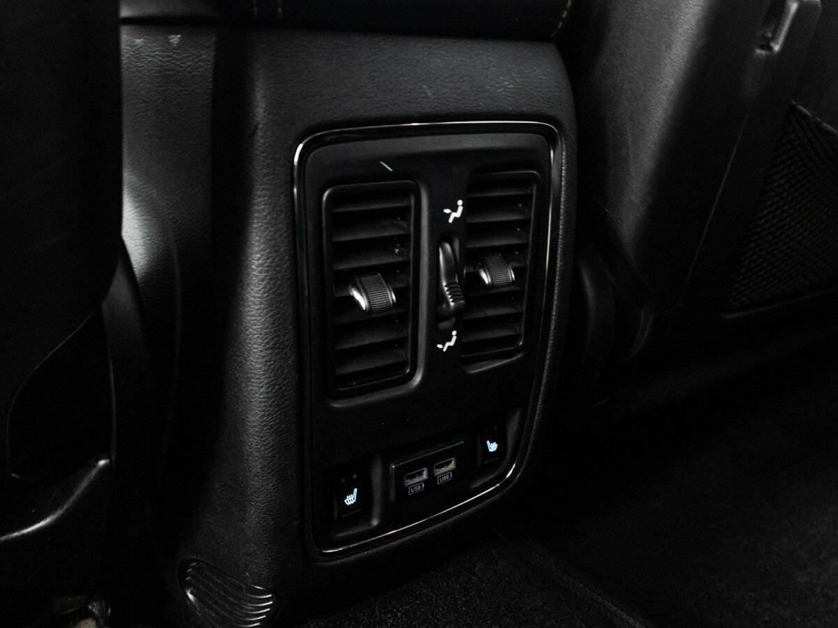 Jeep Grand Cherokee 2014 года с пробегом. Фото: #16