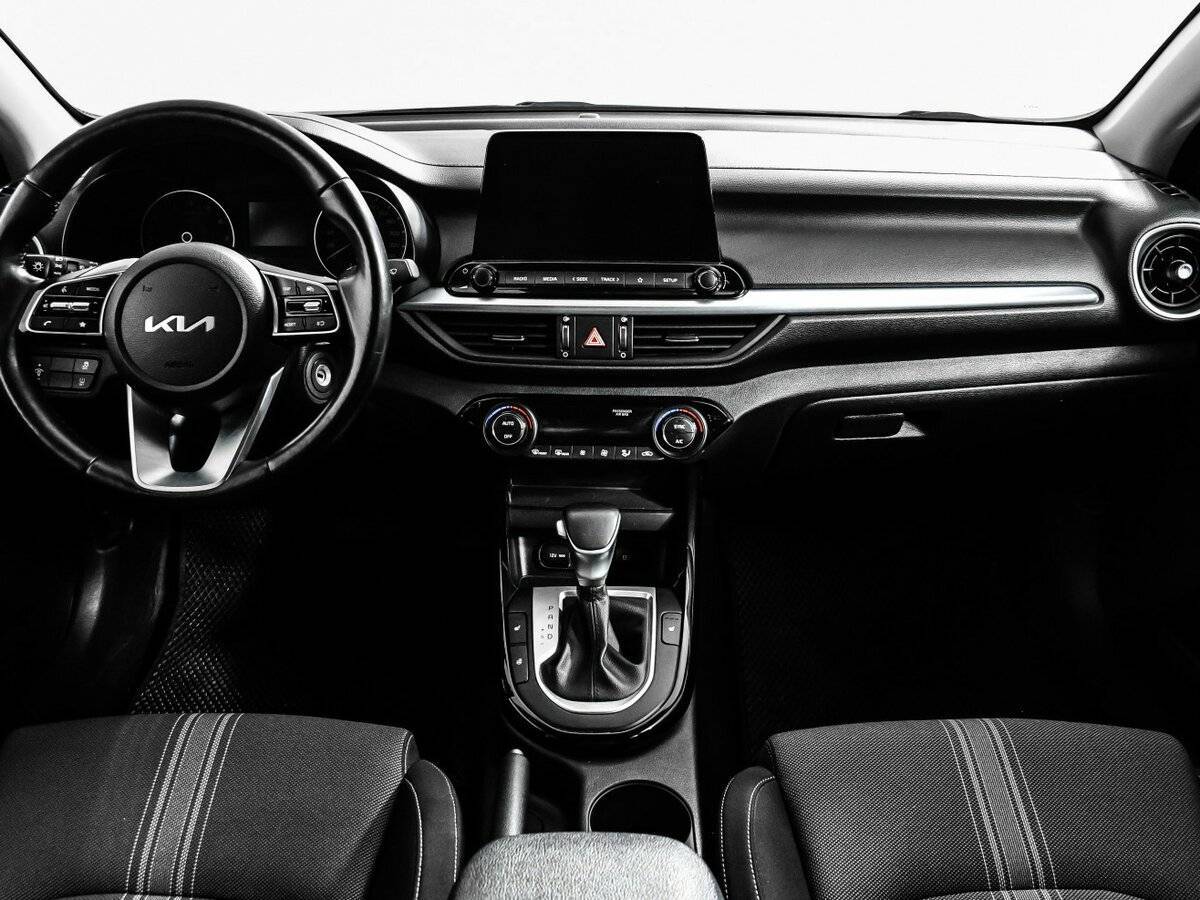 Kia Cerato 2021 года с пробегом. Фото: #9