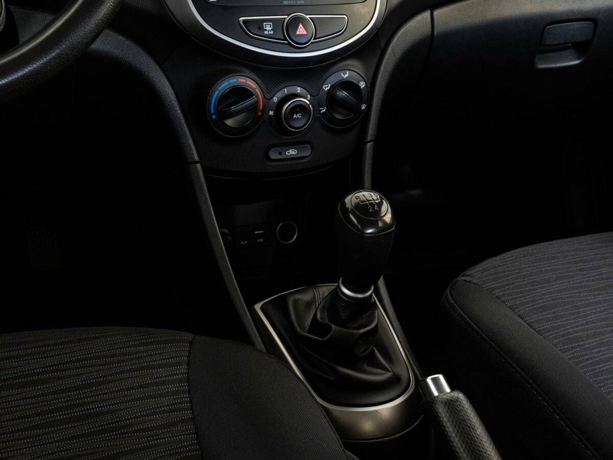 Б/У Хендай Солярис 2016 года. Фото: #9