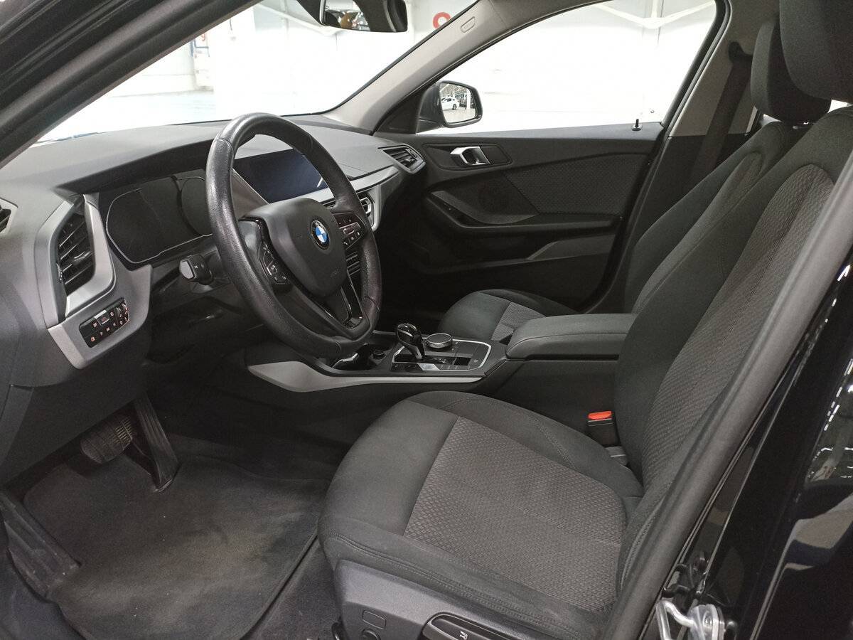 BMW 1 серии 2019 года с пробегом. Фото: #15