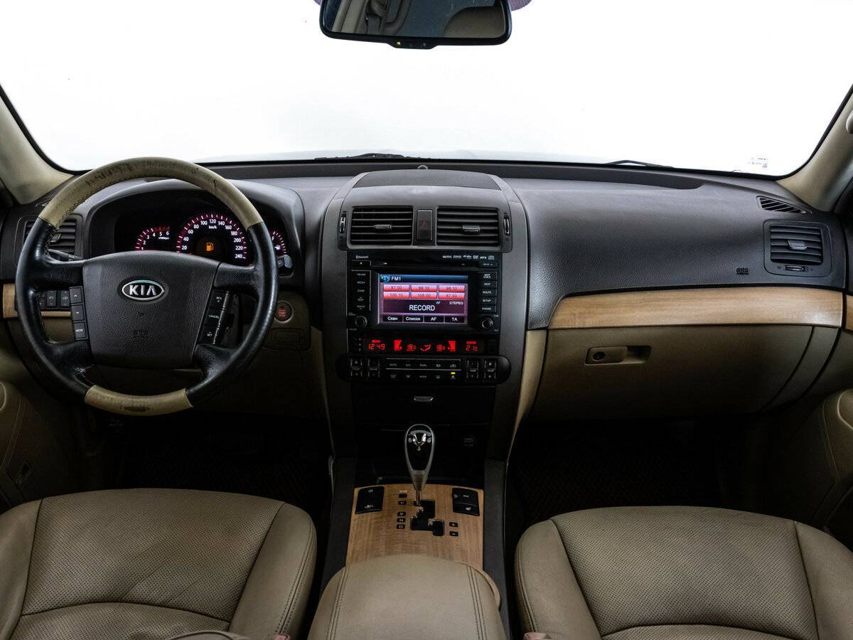 Kia Mohave 2012 года с пробегом. Фото: #9