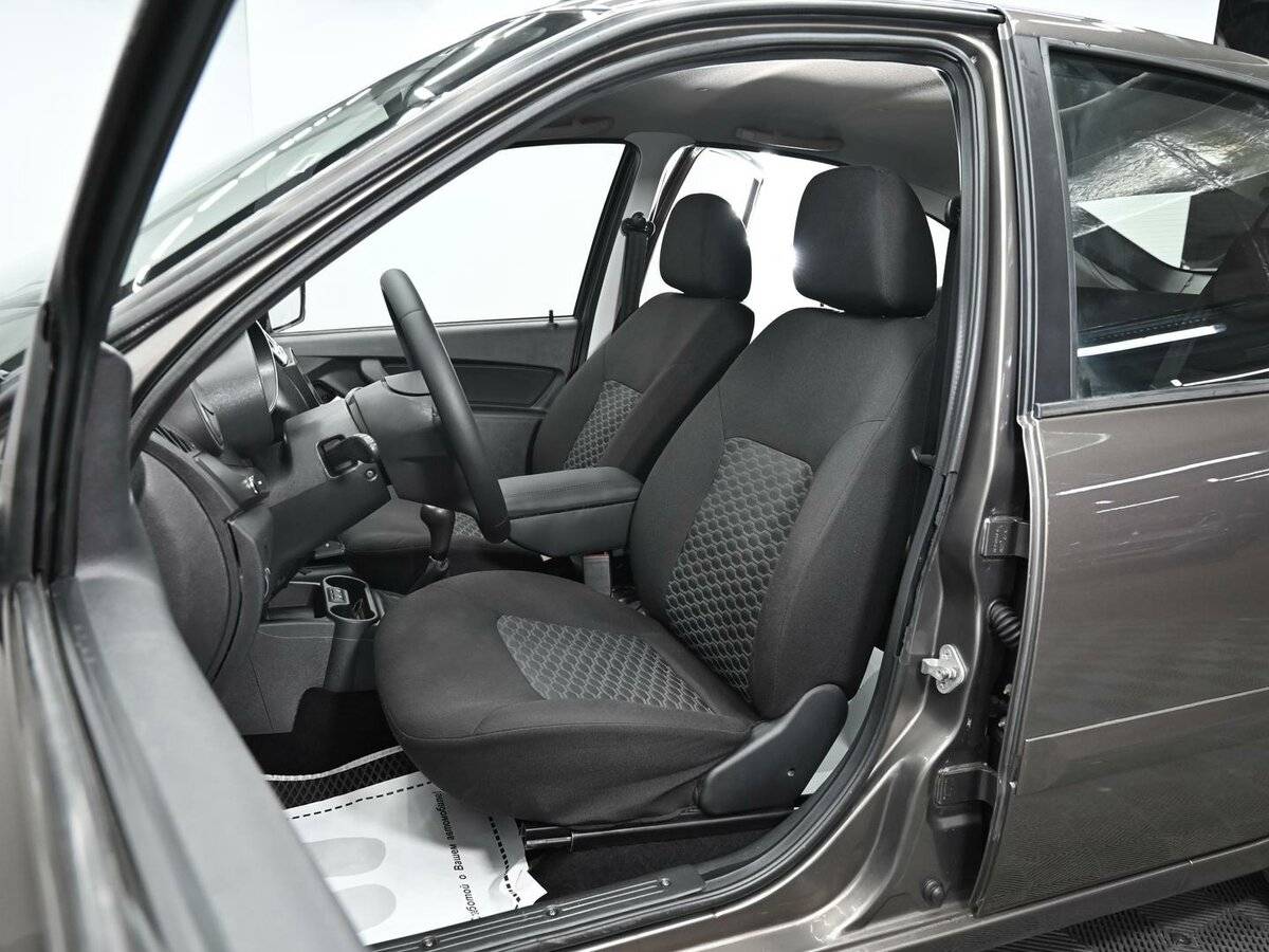 Lada (ВАЗ) Granta 2019 года с пробегом. Фото: #5