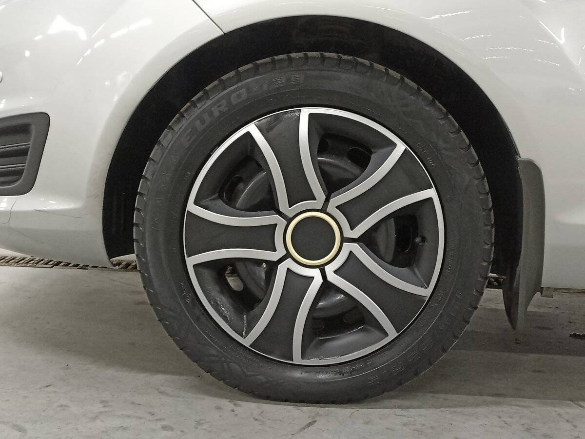 Ford Fiesta 2015 года с пробегом. Фото: #16