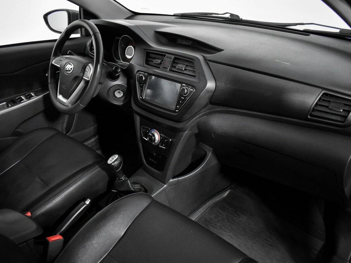 Б/У Лифан Икс50 2017 года. Фото: #8