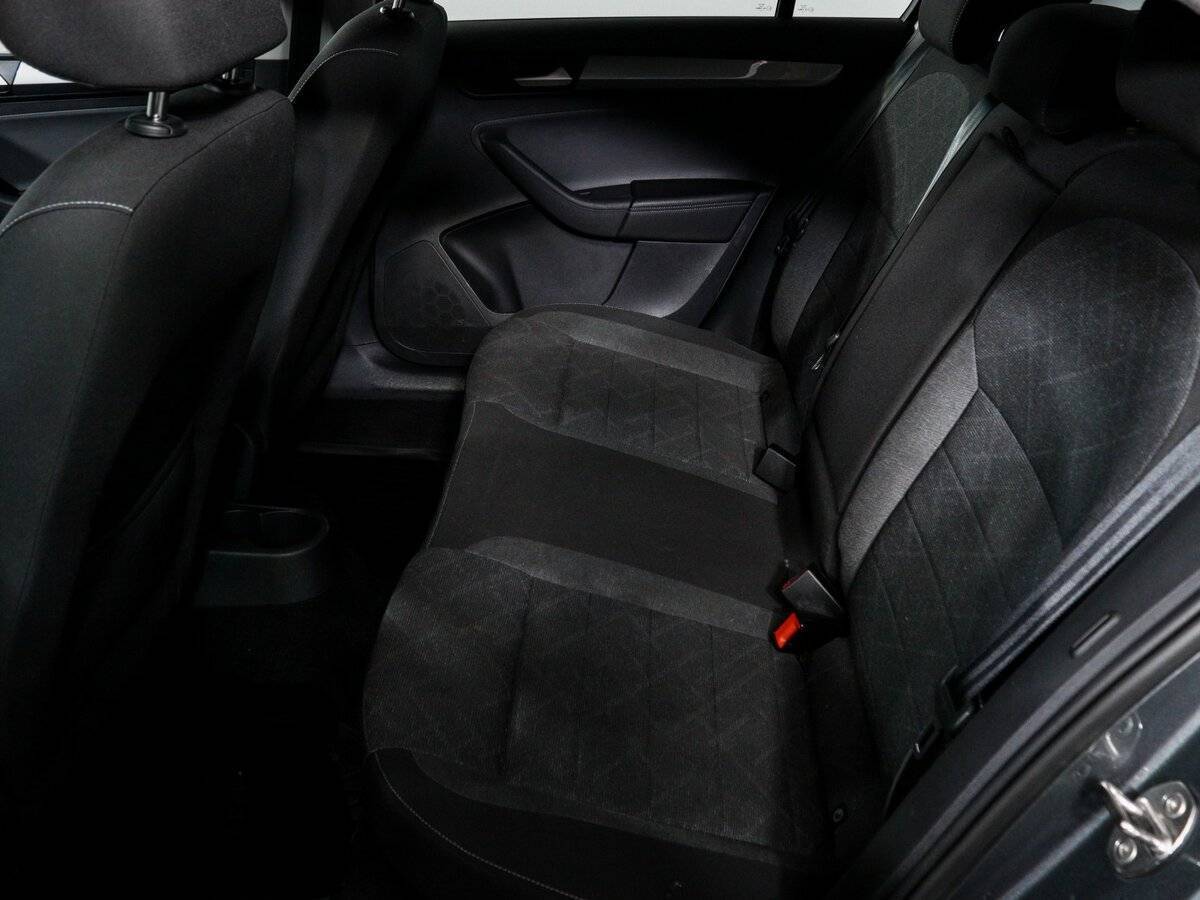 Volkswagen Polo 2022 года с пробегом. Фото: #9