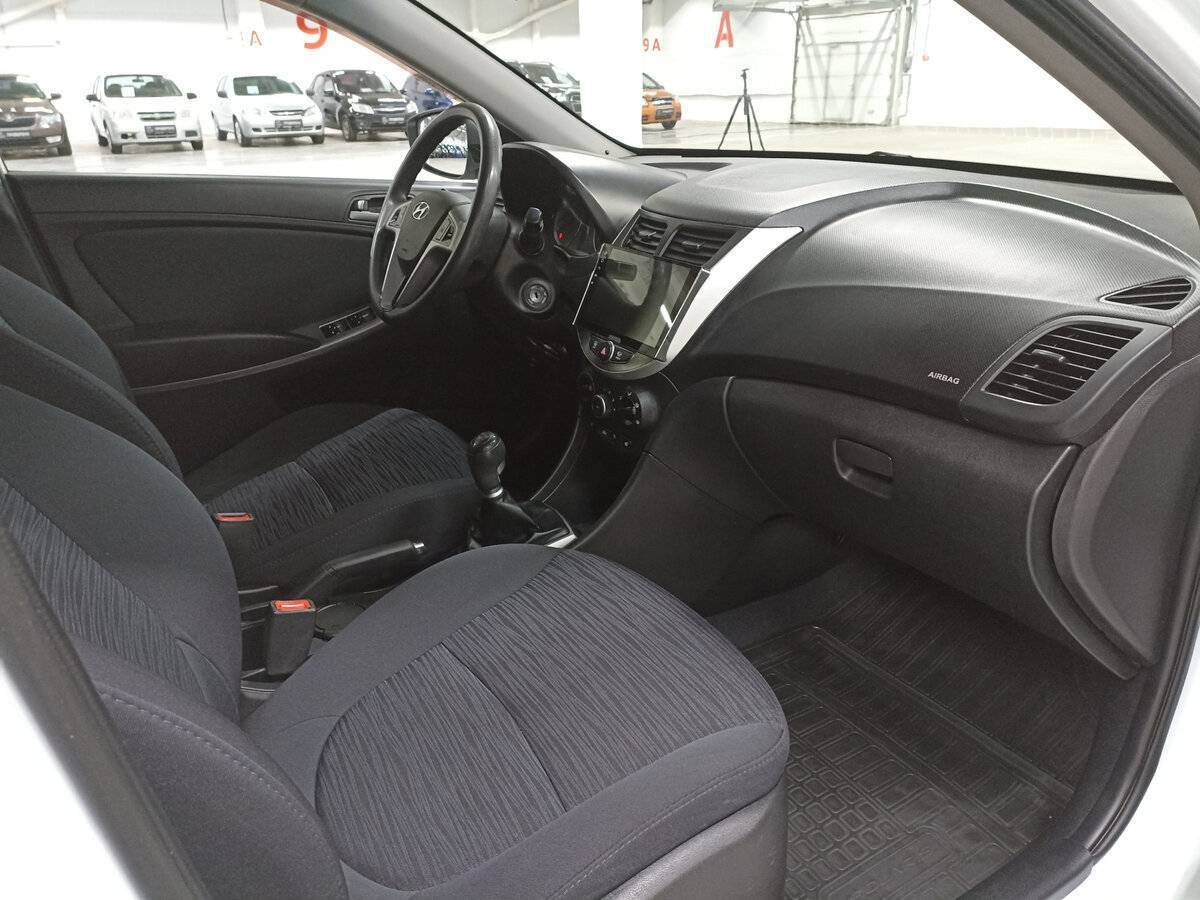 Hyundai Solaris 2015 года с пробегом. Фото: #10