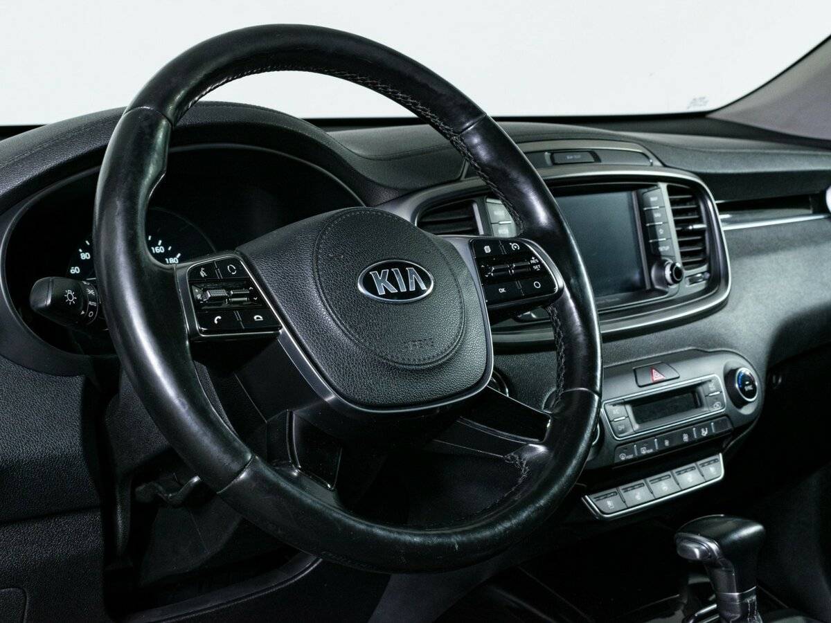 Kia Sorento 2017 года с пробегом. Фото: #12