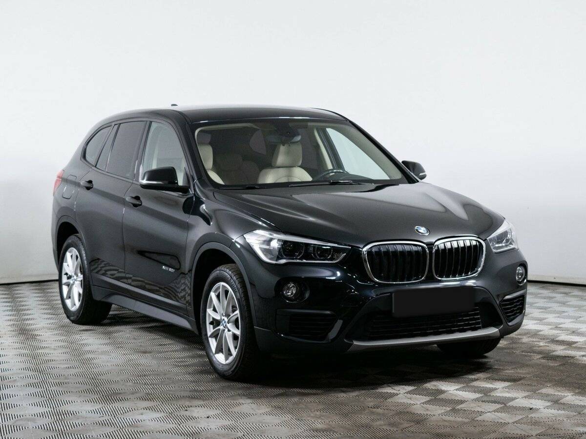 BMW X1 2017 года с пробегом. Фото: #2