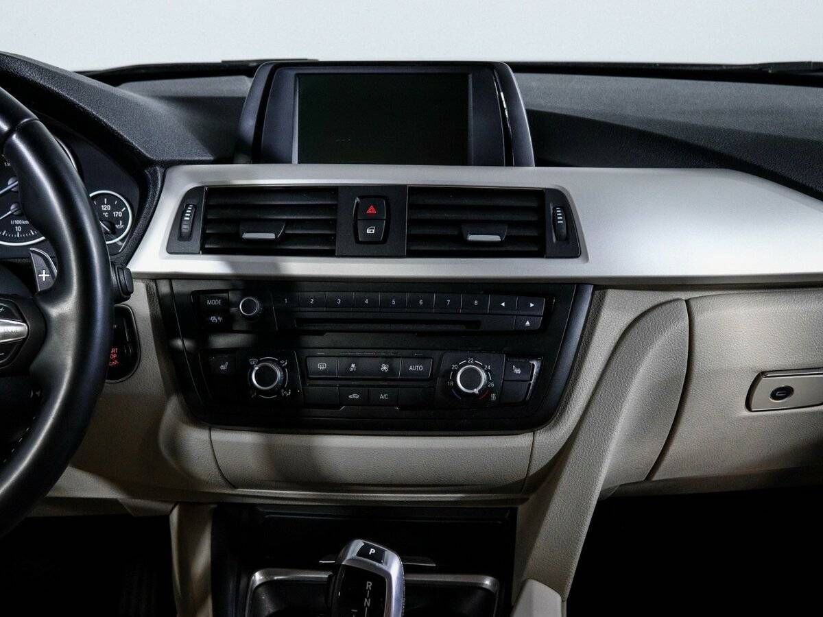 BMW 3 серии 2013 года с пробегом. Фото: #10