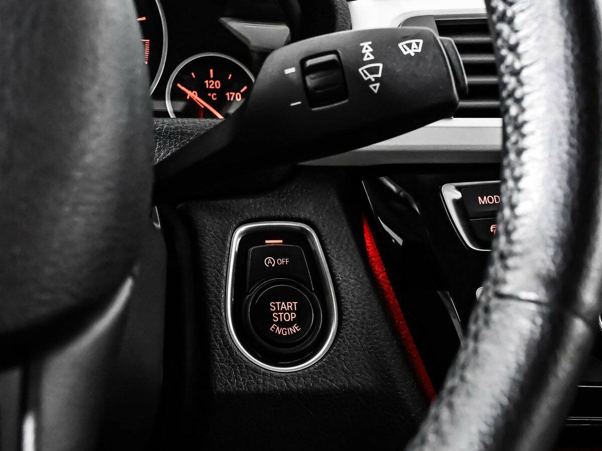 BMW 3 серии 2015 года с пробегом. Фото: #13