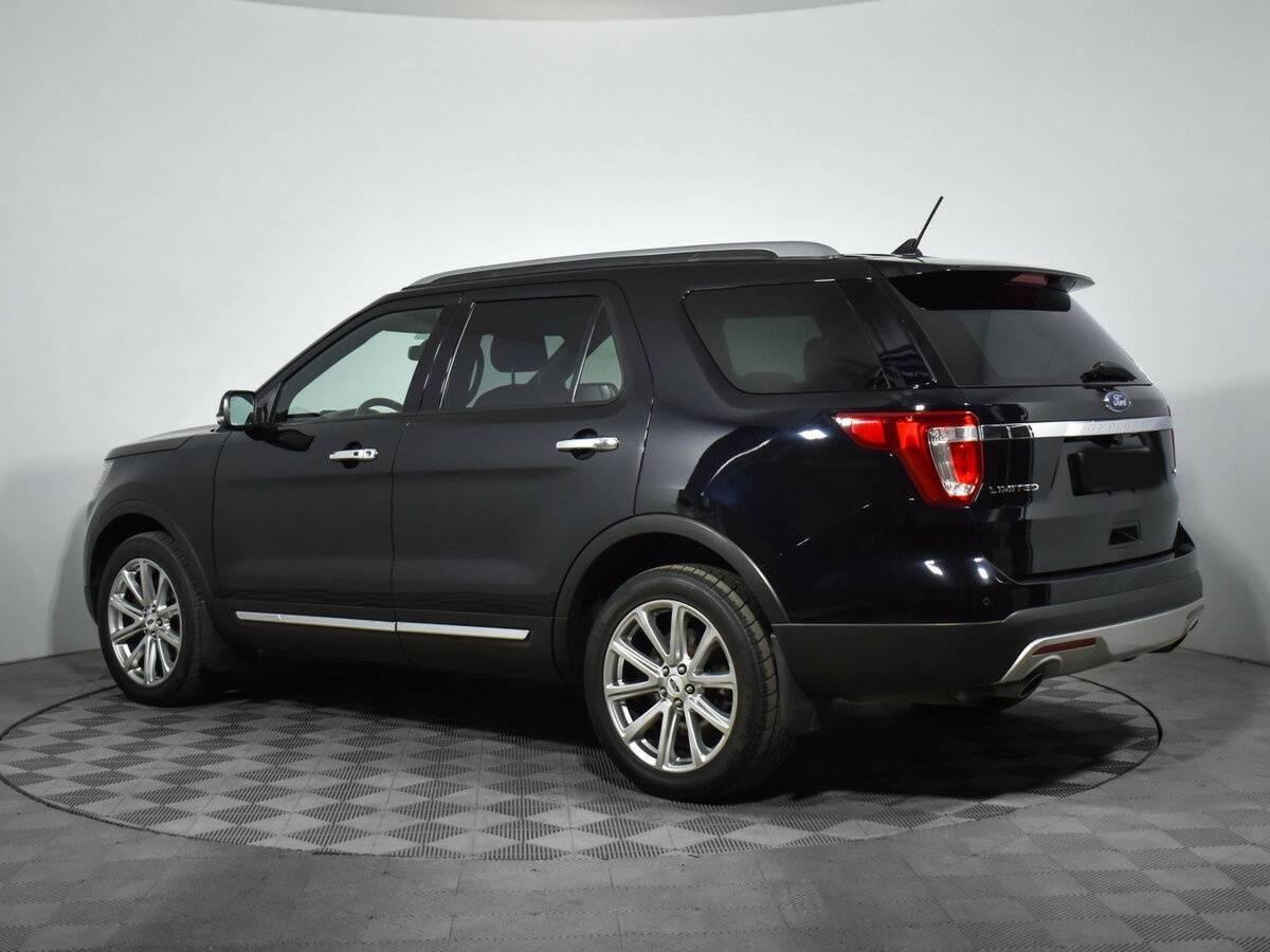 Ford Explorer 2016 года с пробегом. Фото: #5