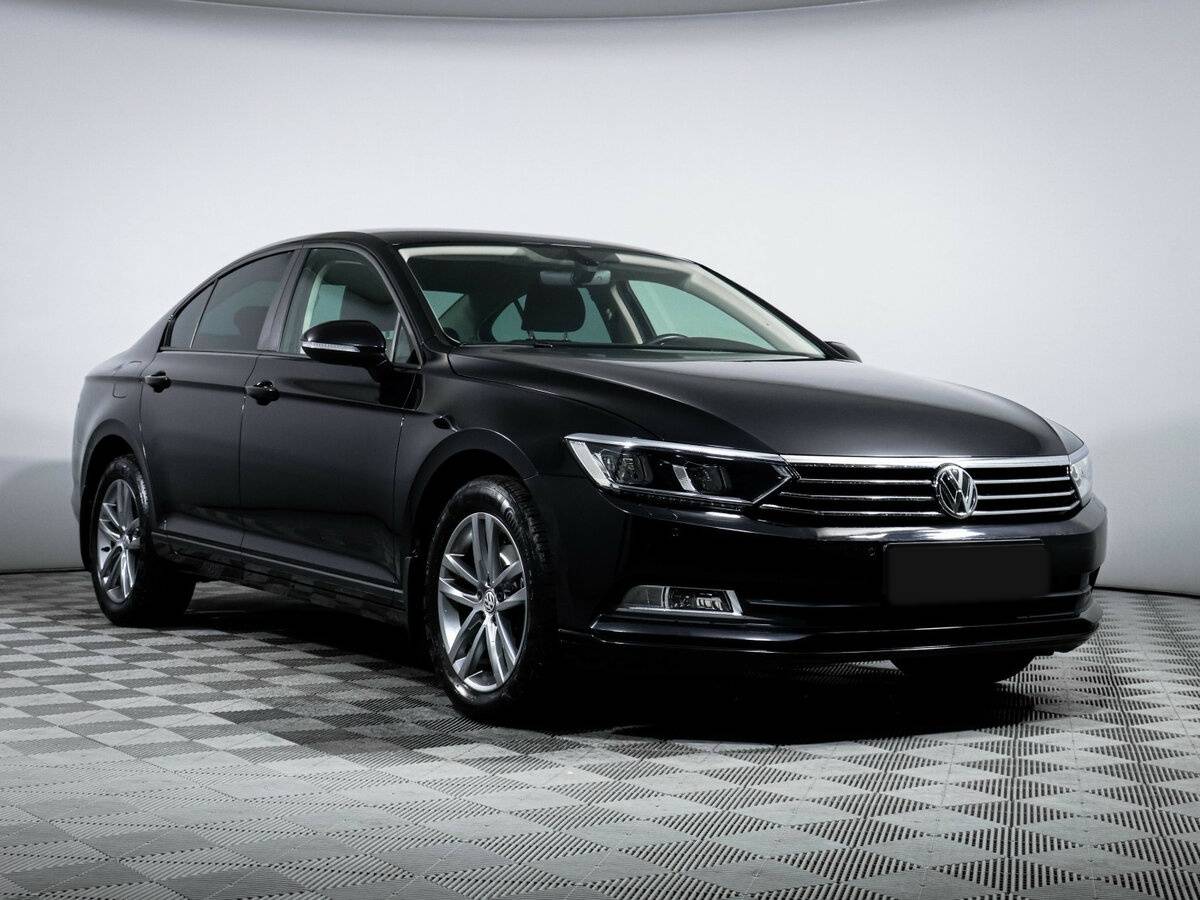 Volkswagen Passat 2016 года с пробегом. Фото: #2