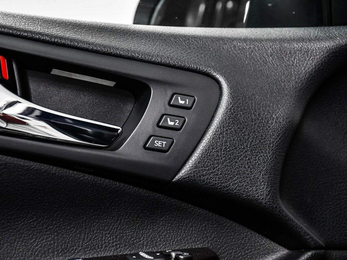 Toyota Camry 2016 года с пробегом. Фото: #12