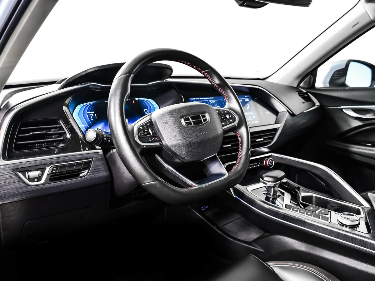 Geely Tugella 2022 года с пробегом. Фото: #10