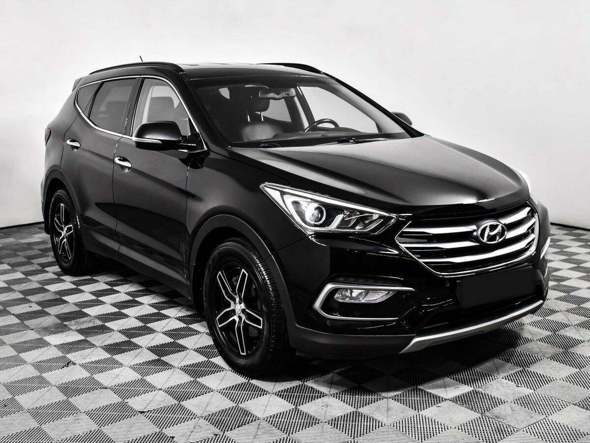 Hyundai Santa Fe 2017 года с пробегом. Фото: #2