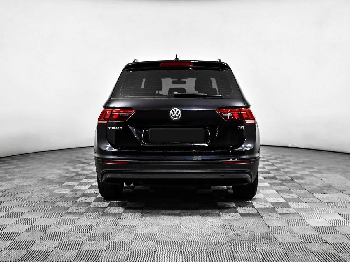 Volkswagen Tiguan 2017 года с пробегом. Фото: #4