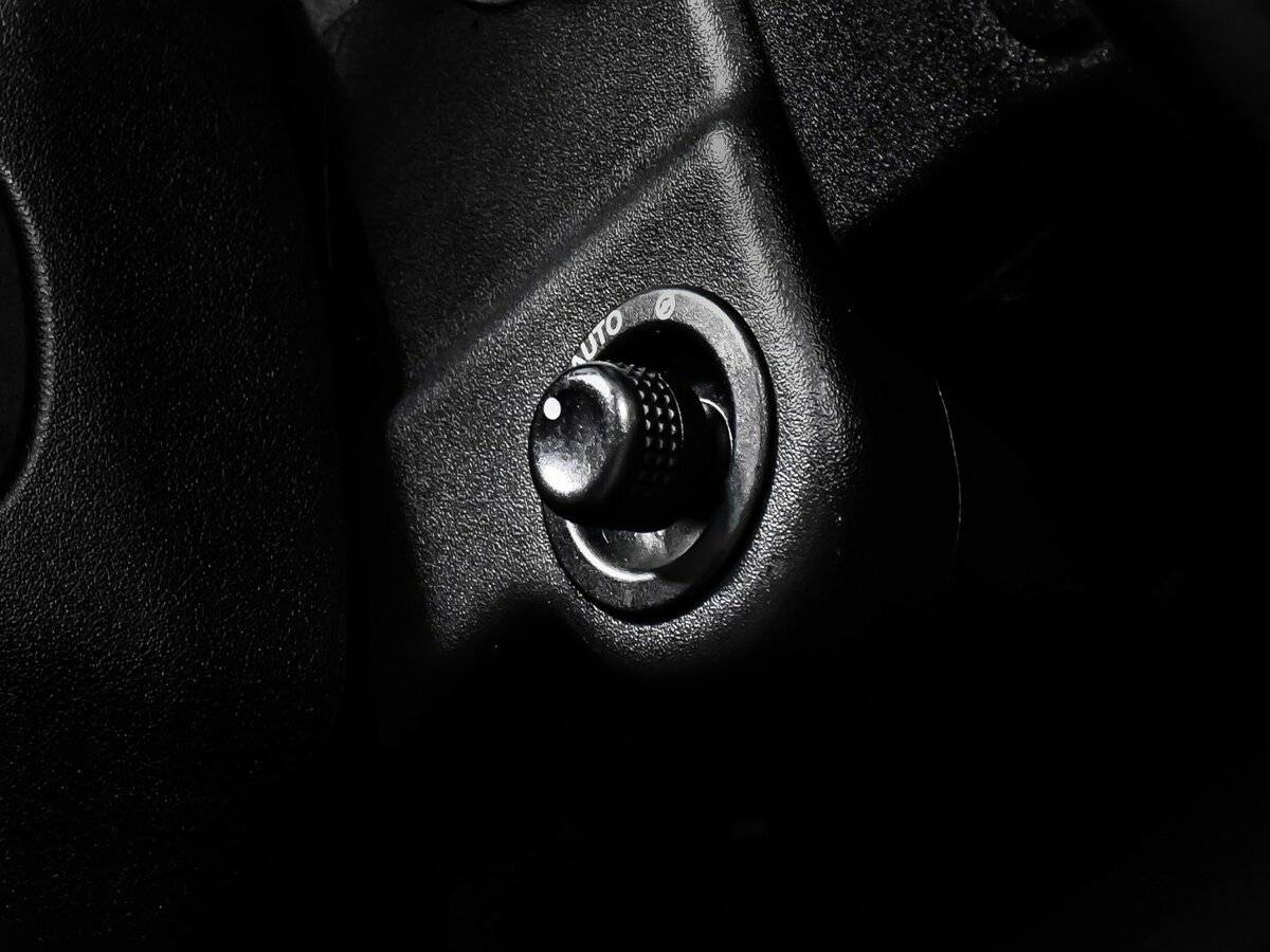 Land Rover Discovery 2013 года с пробегом. Фото: #19