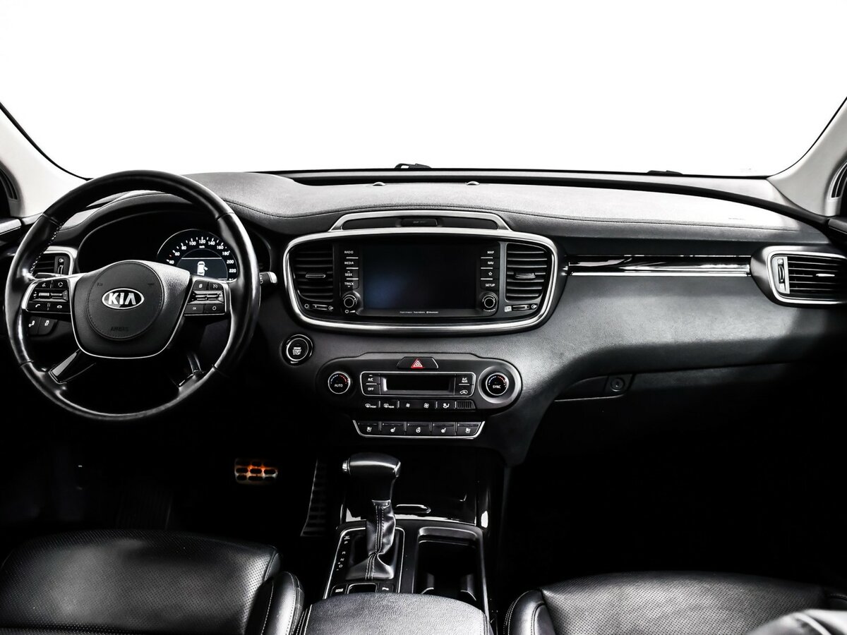 Kia Sorento 2018 года с пробегом. Фото: #8