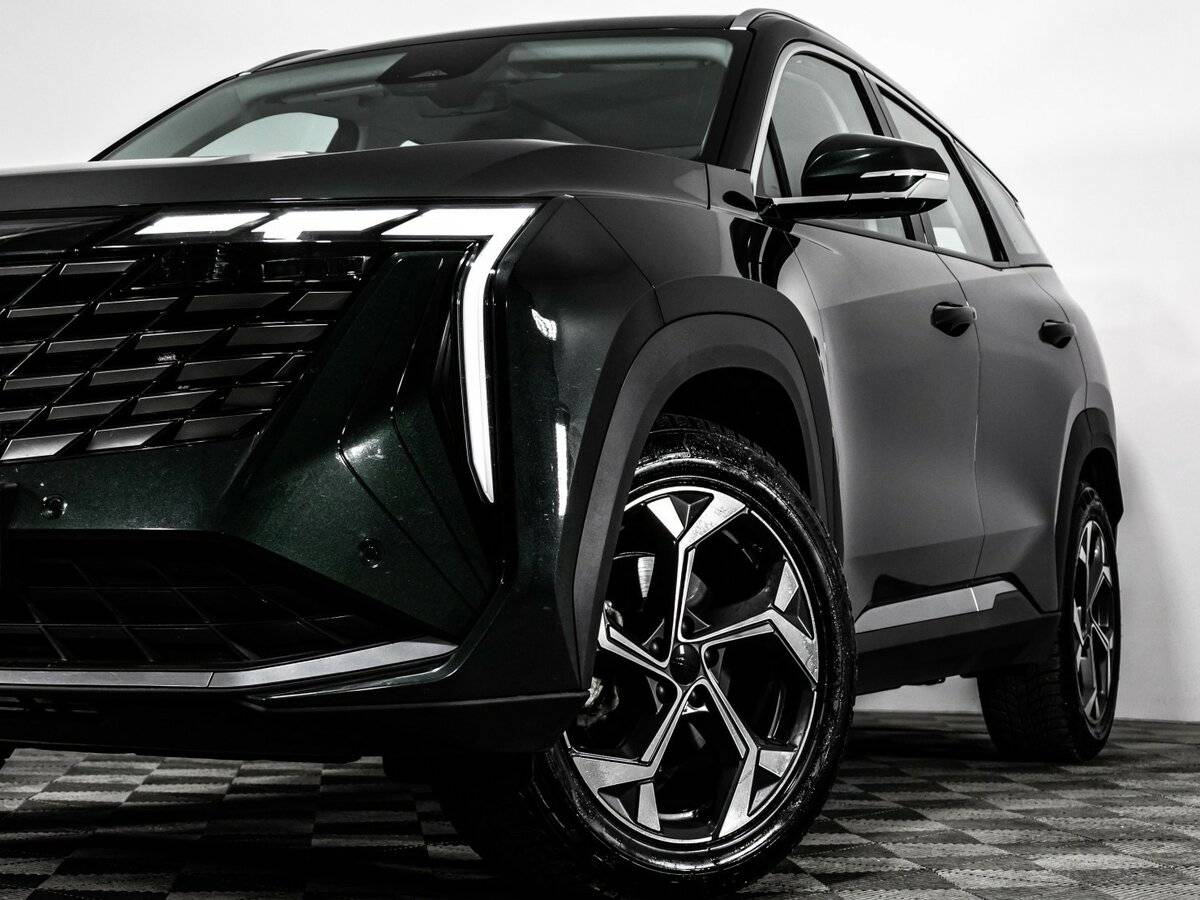 Geely Atlas 2023 года с пробегом. Фото: #1