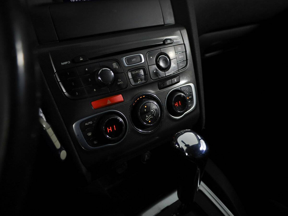 Citroen C4 2012 года с пробегом. Фото: #19