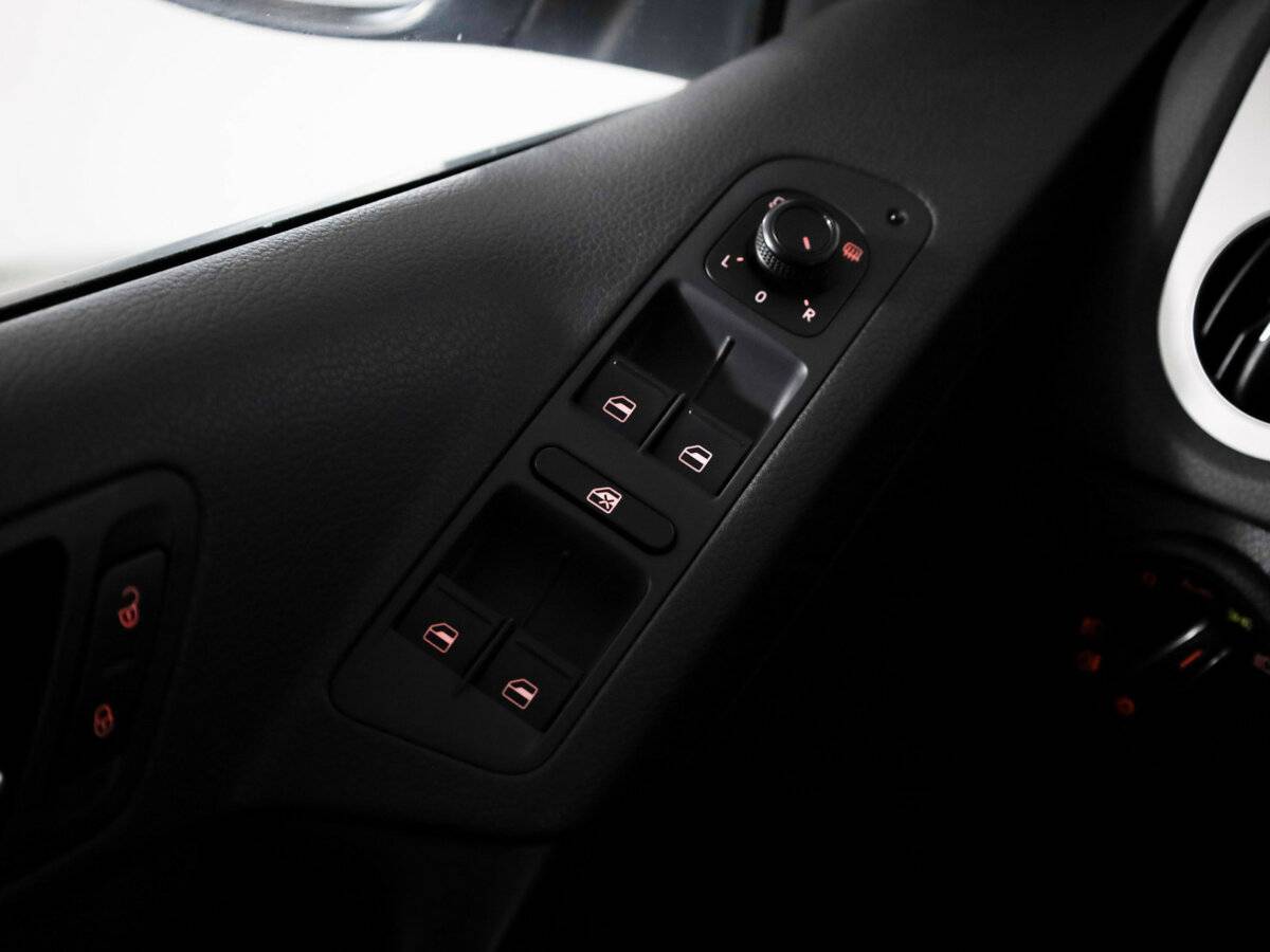 Volkswagen Tiguan 2016 года с пробегом. Фото: #24