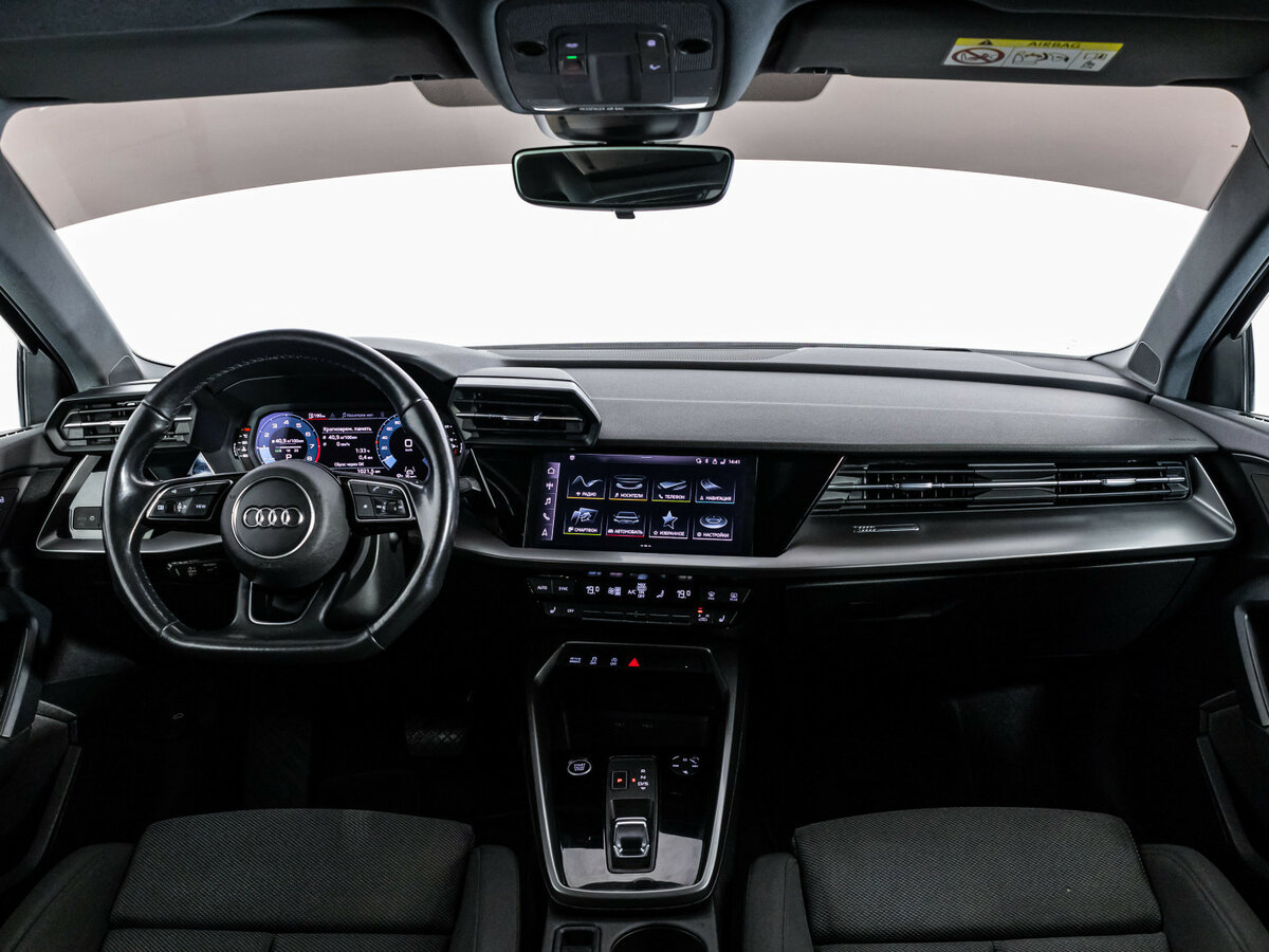 Audi A3 2021 года с пробегом. Фото: #8