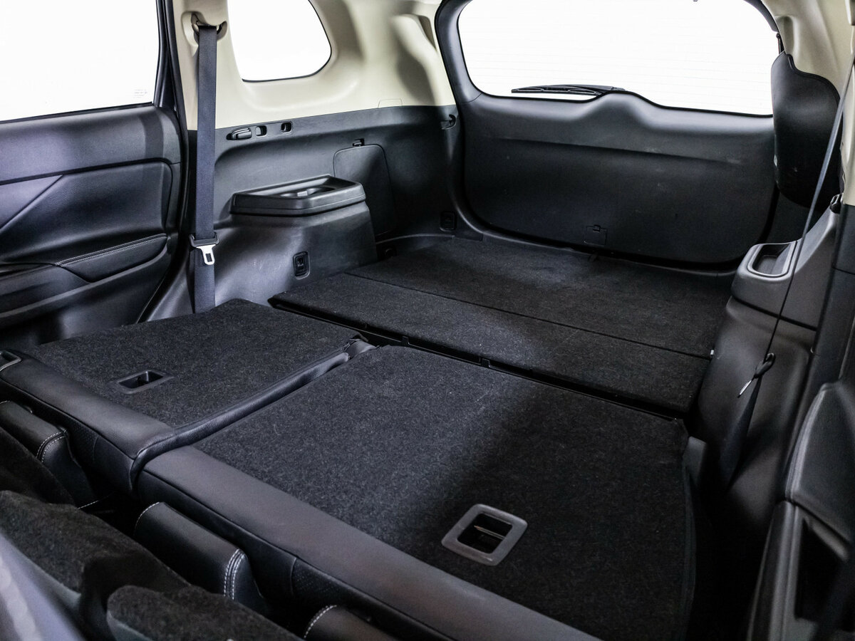 Mitsubishi Outlander 2018 года с пробегом. Фото: #18